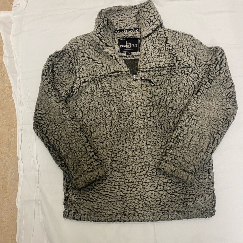 Boxercraft youth large Sherpa pullover